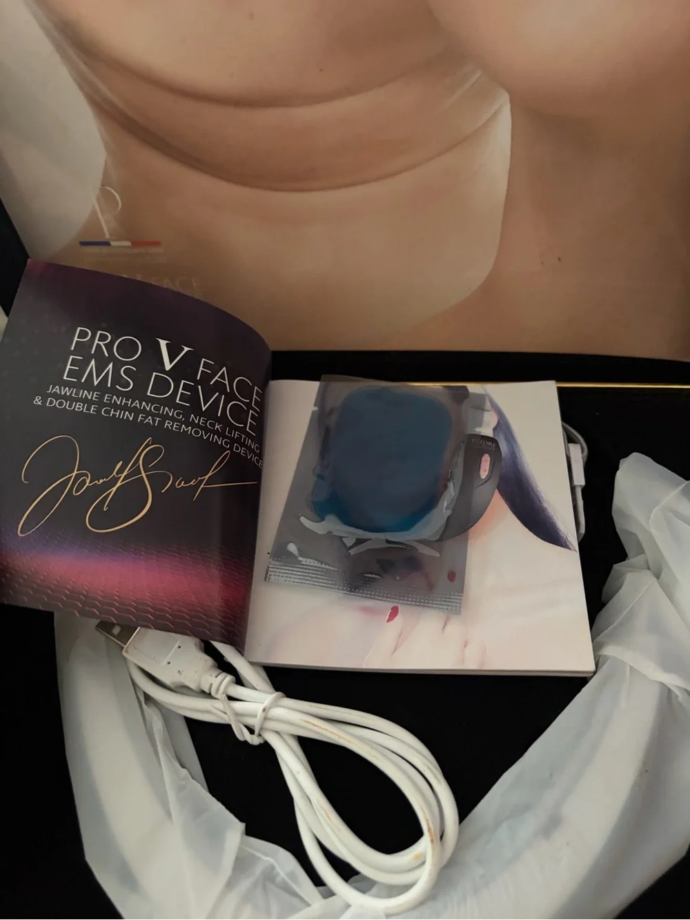 Pro V Bella EMS Neck & Jaw Enhancer - White/Grey NWT NIB